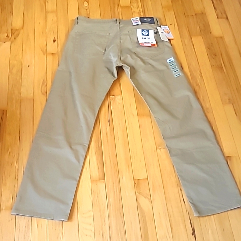 Dockers 34x32 kahki